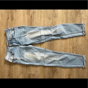 Women’s / Juniors Jeans